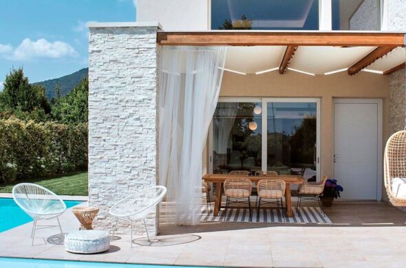 exterior casa de diseño con herrajes modernos